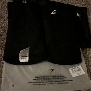 Gymshark medium knee sleeves